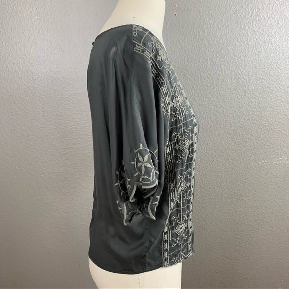 American Eagle Outfitters gray embroidered blouse - Picture 4 of 9